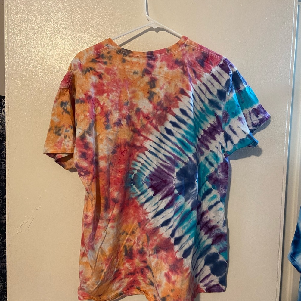 Tie dye Hanes t-shirt Size XL